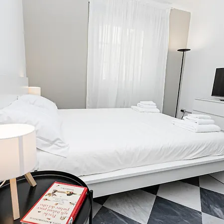 Iflat Historical Luxury San Luca 11 B *