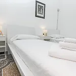 Apartment Iflat Historical Luxury San Luca 11 B