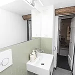 Iflat Historical Luxury San Luca 11 B Apartment *