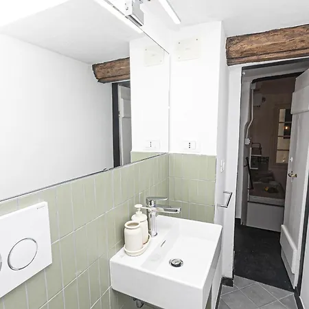Iflat Historical Luxury San Luca 11 B Διαμέρισμα *