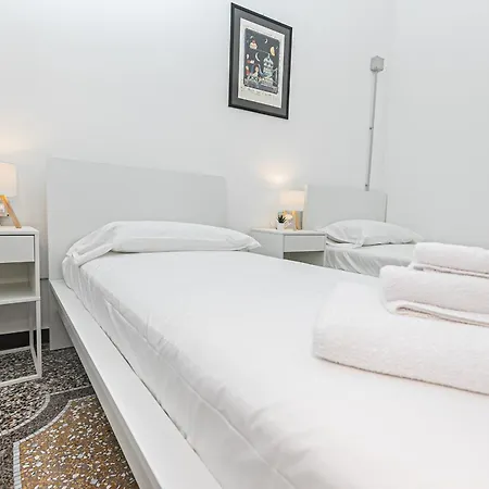 Appartement Iflat Historical Luxury San Luca 11 B
